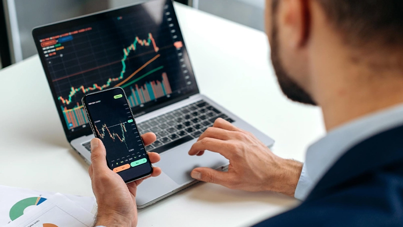 Trevalnoria AI Trading Plattform